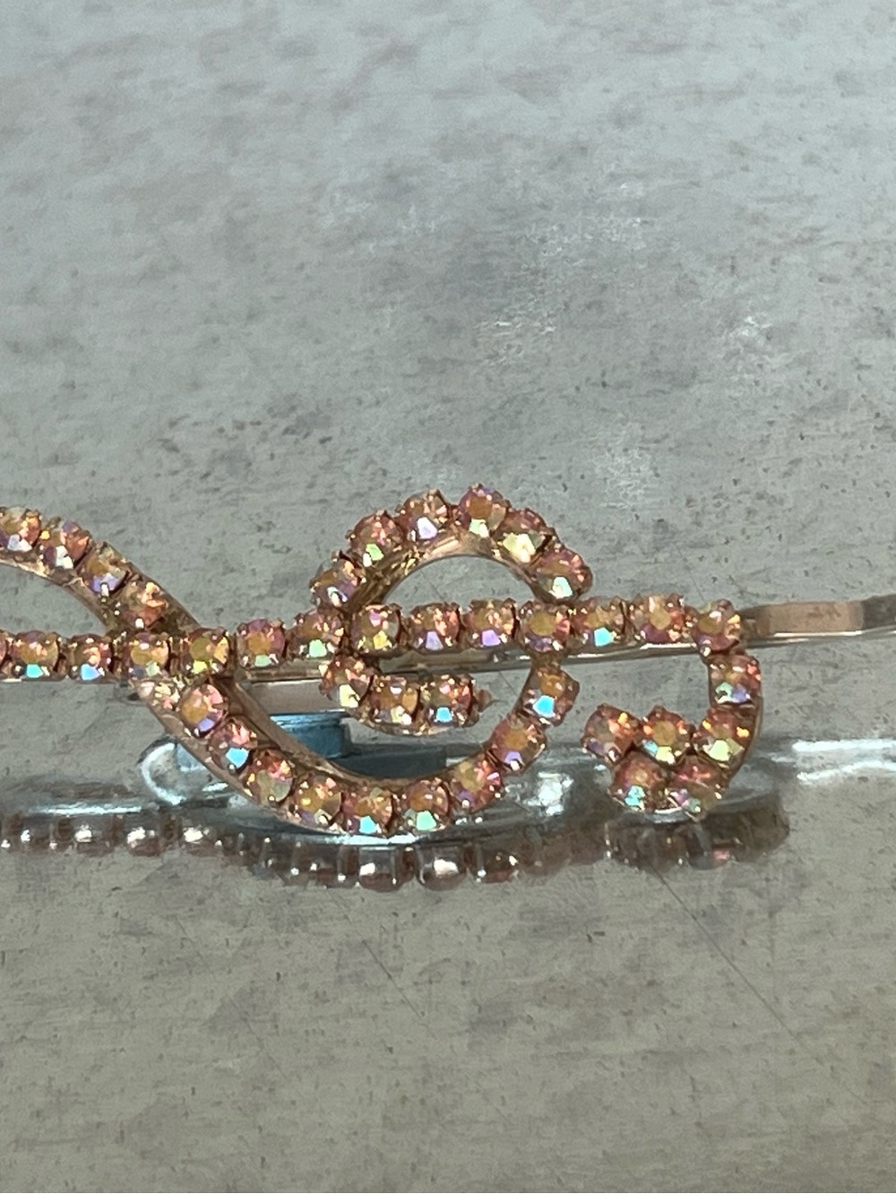 Crystal-Embellished Pink Hair Barrette Music Note
